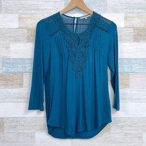 Daniel Rainn Dalina Crochet Detail Top Blue Stretch Casual Stitch Fix Wo... - £15.76 GBP