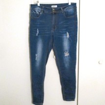 Between Us Womens Distressed Straight Leg  Strechy Jeans Size 18 Blue Denim - $222.99 MXN