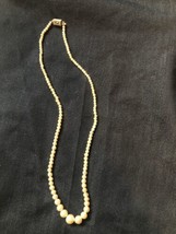 vintage made in japan faux pearl necklace 16” Graduated Size pearls Box Clasp - £17.71 GBP