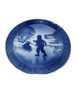 Royal Copenhagen Plate Little Skaters 1965 VINTAGE 7-1/4&quot; diameter EXCEL... - $383.45 MXN