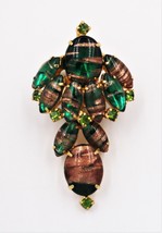 Vintage Emerald Green Glass Cabochon Gold Fluss Dangle Brooch Pin - £154.64 GBP