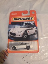 Matchbox Mazda MX-5 Miata Diecast Car, 2022 Metal 61/102 Collectible Die... - $2.97