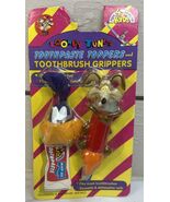 1995 Looney Tunes Toothpaste Toppers Toothbrush Gripper Roadrunner Wile ... - €14,57 EUR
