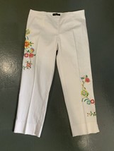 Melissa Paige White Capris Pants Sz 4 Color Embroidered Floral Print Ste... - £11.16 GBP