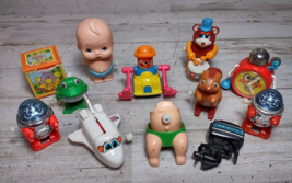 12 Vintage Tomy Plastic Wind Up Toys Robot Baby Rocket Frog *NON-WORKING* - $50.96