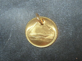 18MM Egyptian Egypt Gold Vintage Tut Desert Pyramid Coin Pendant Charm - £3.09 GBP