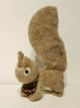 Needle Felted Wool 6&quot; Taupe Squirrel w/ Pinecone Acorn Hat OOAK MINT! SO CUTE - £63.79 GBP