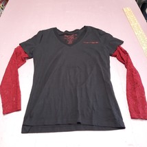 Cowgirl Tuff Shirt Women Large Black Red Laced Sleeves V neck Top Tee Cross - £13.02 GBP