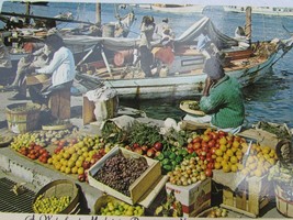 Waterfront Market Downtown Nassau Bahamas Vintage Postcard 52080 - £9.31 GBP