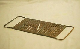 Primitive Rustic All In One Shredder Cheese Grater Vintage Kitchen Utens... - £11.82 GBP