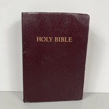Holy Bible King James Version Red Letter Edition Dictionary Study Helps Holman - £12.65 GBP