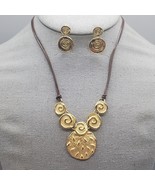 Modernist Necklace Earrings Set Pierced Ear Dangle Gold Tone Spiral Disc... - $557.69 MXN