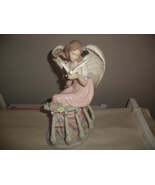 Vtg. 12” Tall  Members Mark Hand Painted Porcelain Angel With Dove And F... - €63,93 EUR