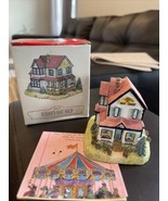 Liberty Falls SUSAN&#39;S HAT SHOP AH127 Americana Collection Holiday Villag... - $11.30