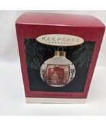 Hallmark Keepsake Christmas Ornament Norman Rockwell Art - $21.25 CAD