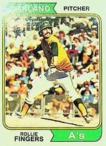 1974 Topps Rollie Fingers #212 Baseball Card - $5.89