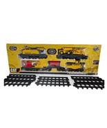 Caterpillar CAT Construction Express Motorized Toy Train Set  Extra Track - $4,005.53 MXN