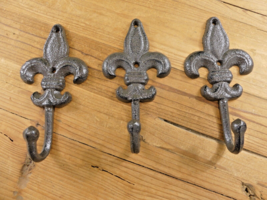 3 LARGE Cast Iron Fleur De Lis Coat Hooks Hook Hall Tree Hat Dog Leash F... - £15.04 GBP