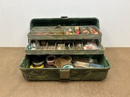 Vintage Plano 4200 Marbled Swirl Green Plastic Tackle Box FULL Fishing L... - $29.99