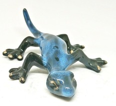 Golden Pond Collection 5 Inch Blue Small Gecko Ceramic Figurine - £27.83 GBP