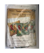 Paragon Needlecraft Festive Wreath Pillow Kit 0542 Crewel Stitchery Vint... - £18.30 GBP