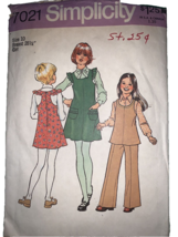 Vintage Simplicity Girls&#39; Jumper/Top/Pants Pattern #7021 Size 10 - £3.06 GBP