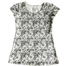 Downeast Favorite Scoop Tee Small Women&#39;s T-Shirt Black White Graphic Fl... - $14.01