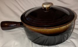Vintage Pfaltzgraff Gourmet Brown Drip Casserole w/lid and handle Made i... - $14.85