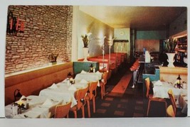 Erie Pa Coogo&#39;s Restaurant Interior View Peach St Postcard N1 - £9.40 GBP