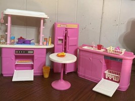 Vintage Mattel 1990 Barbie Kitchen Playset W/Acessories - $25.34