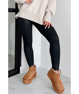 Black V Crossover High Waist Pocketed Leggings - $352.37 MXN