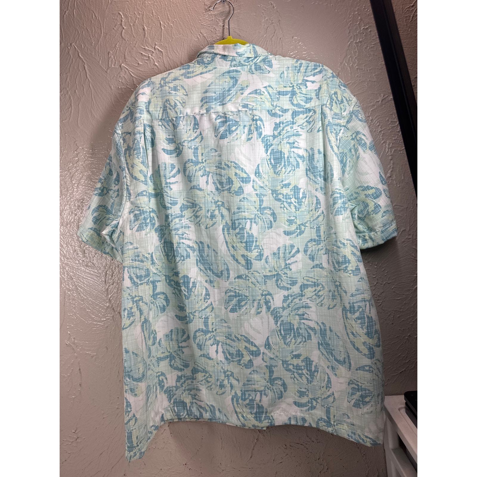 Van Heusen Green Blue Oasis Print Silky Dress Shirt Mens Size XXL 18-18.5 NWT Item image 2