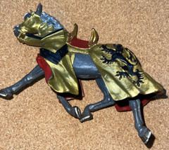 Papo Plastoy Medieval Knight Horse Broken Saddle Red/gold &amp; Schleich Jousting - £13.06 GBP