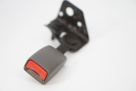 ✅2002 - 2006 GMC Envoy Chevrolet Trailblazer Second Row Seat Belt Buckle... - $42.52