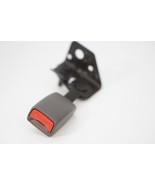 ✅2002 - 2006 GMC Envoy Chevrolet Trailblazer Second Row Seat Belt Buckle... - $796.04 MXN