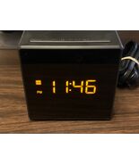 Sony ICF-C1 Desktop Alarm Clock AM FM Radio Black Sony ICFC1  Preowned S... - $266.77 MXN
