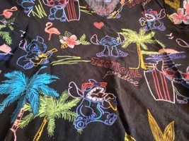 Disney Scrub Top Uniform Medical Short Sleeve Sz Small Stitch Tropical Paradise - £14.86 GBP
