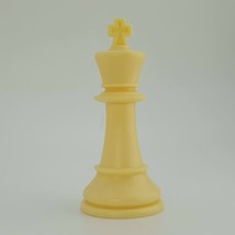 1969 Chessmen Staunton Replacement Ivory King Chess Piece 4807 Milton Bradley - $3.70