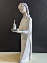 Spain LLADRO Matte Porcelain Figurine Girl With Candle 4868 Mint 6 3/4” - $18.69