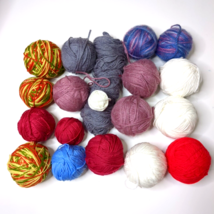 Yarn Lot 3 lb 3.7 oz 19 Random Balls Skeins Blue Pink Purple etc - Knit/Crochet - £11.51 GBP