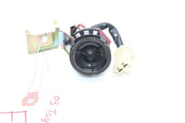 00-05 TOYOTA CELICA GT AUTOMATIC Front Left Door Tweeter Speaker F2085 image 10