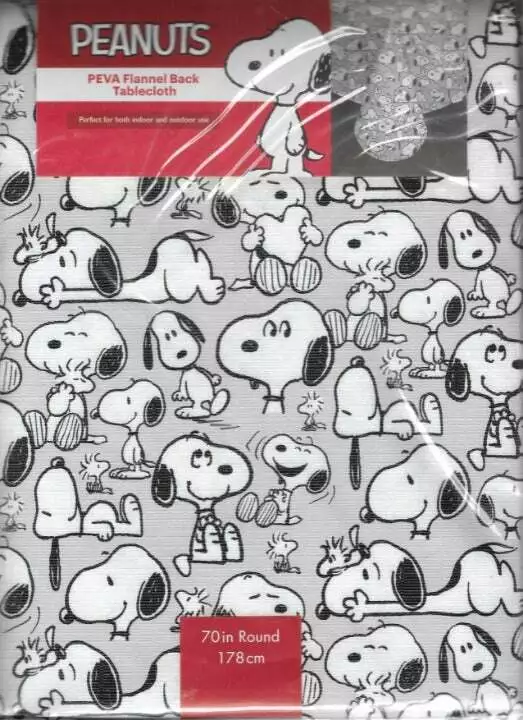 Peanuts PEVA Flannel Back Tablecloth 70&quot; Round - $284.24 MXN