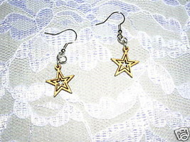 Cool 5 Point Star / Stars Laser Cut Wood Dangling Charms Wire Hook Earrings - £5.58 GBP