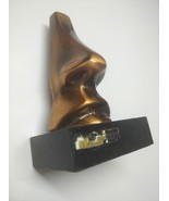 Vintage Signed Copper Sculpture &quot;The Nose&quot;, Yair Carmi, 11 cm - $1,350.12 MXN