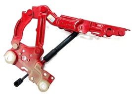 2019-2024 BMW 330i Right Passenger Side RH Hood Hinge With Shock OEM - $1,486.53 MXN