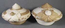 Woven Lidded Baskets Natural &amp; Ivory w/Flowers Trinkets Vanity Home Decor Clean. - £11.80 GBP