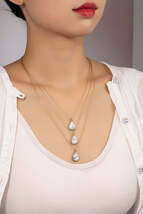 Three Layer Teardrop Stone Pendant Necklace - €7,47 EUR