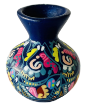 Miniature Pottery Clay Vase Hand Painted Folk Art Design Peru 2.75&quot; - £15.54 GBP