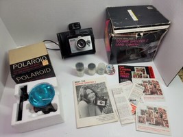 2 VTG Polaroid Square Shooter 2 Land Camera &amp; Color Adapter Kit #660 Lot w/ Box - £19.32 GBP
