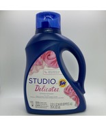 Studio by Tide Delicates Liquid Laundry Detergent, Large, 75 fl oz - $1,244.69 MXN